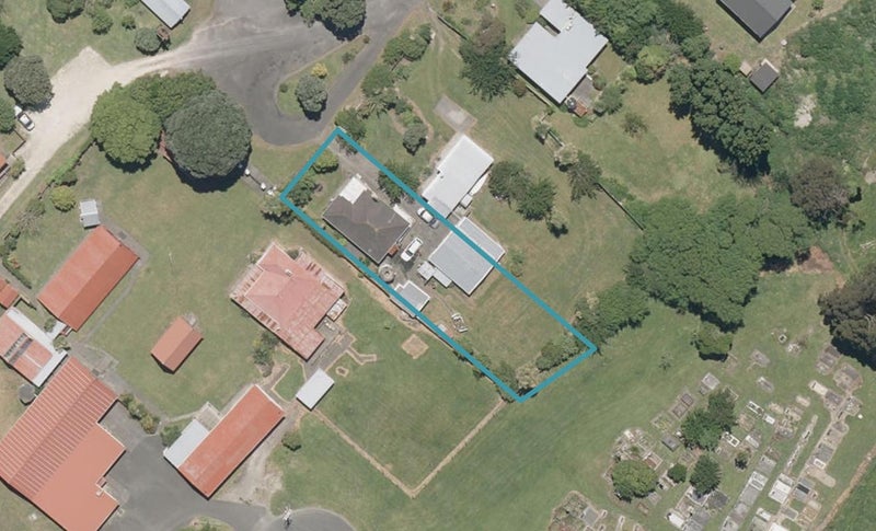 27 Takarangi Street, Putiki, Whanganui - Carousel 1