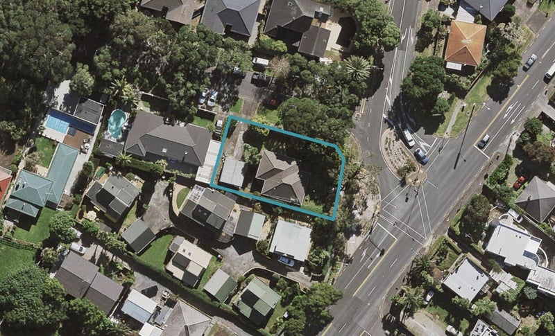 2B Waitapu Road, Greenlane, Auckland - Carousel 1