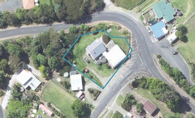 6/2 Lane Road, Māhia - Carousel 1