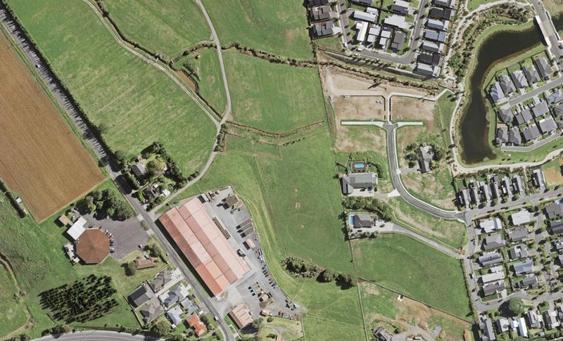 44 Rongoa Maori Way, PUKEKOHE, PUKEKOHE - Carousel 1