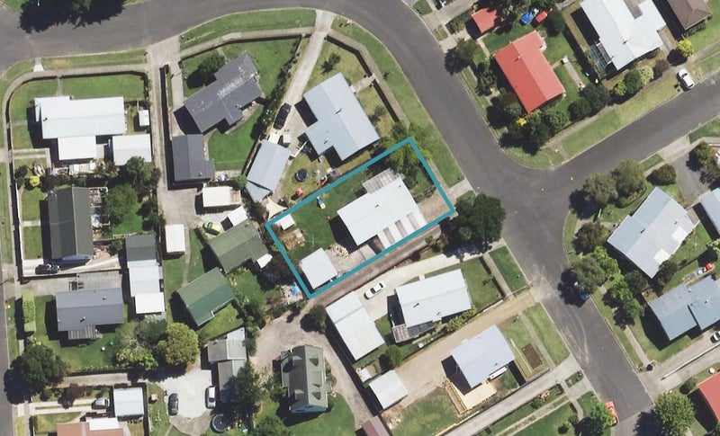 9 Loisel Street, Riverdale, Gisborne - Carousel 1