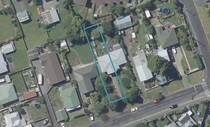 6 Neill Street, Green Island, Dunedin - Carousel 1