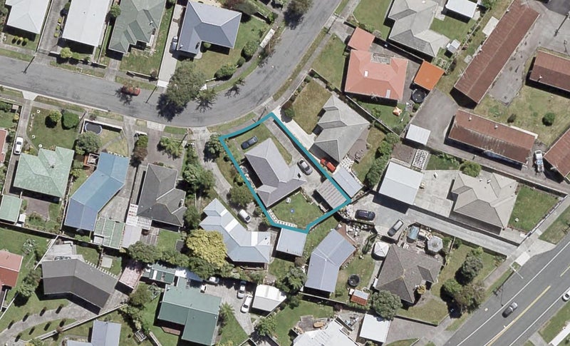 24 Mcdonald Street, Taita, Lower Hutt - Carousel 1