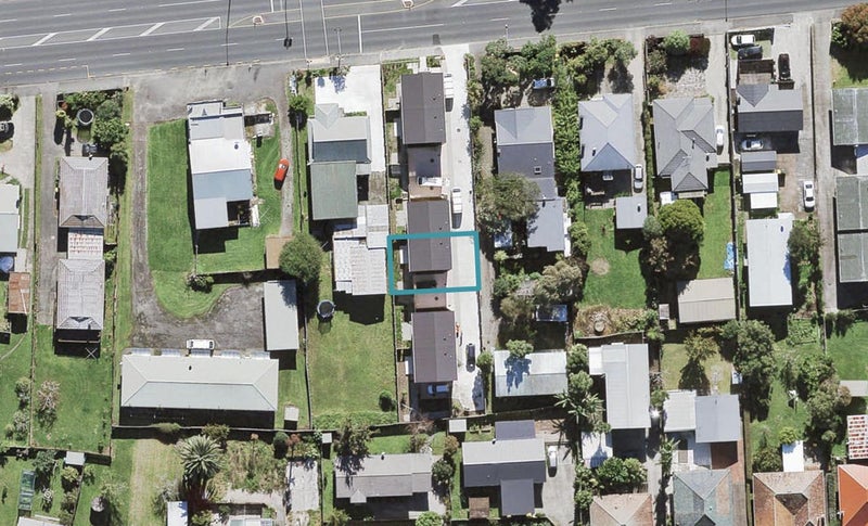 4/3216 Great North Road, New Lynn, Auckland - Carousel 1
