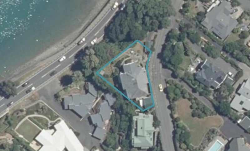 8 Richardson Street, Britannia Heights, Nelson - Carousel 1