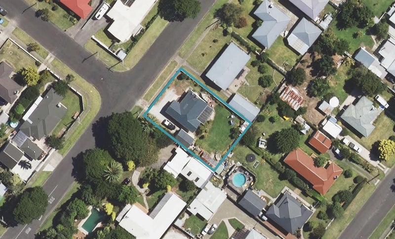 18 Bulli Street, Riverdale, Gisborne - Carousel 1