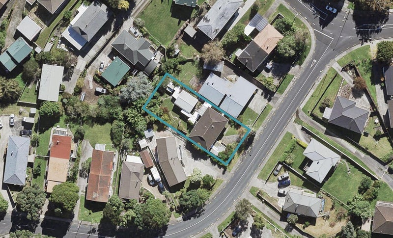 6 Downing Street, Glenfield, Auckland - Carousel 1