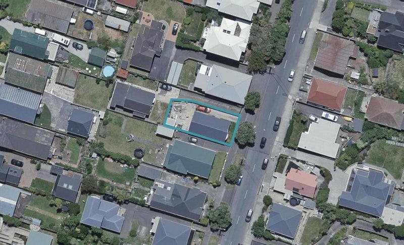 188 Clyde Street, Island Bay, Wellington - Carousel 1