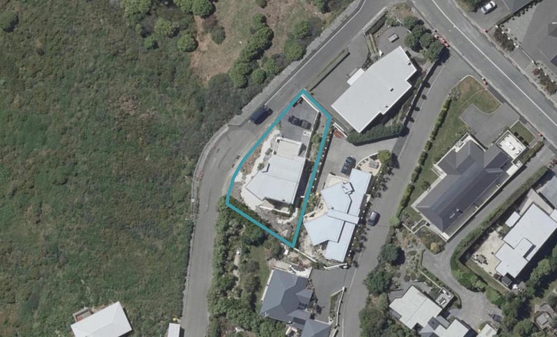 2 Rifleman Lane, Redcliffs, Christchurch - Carousel 1