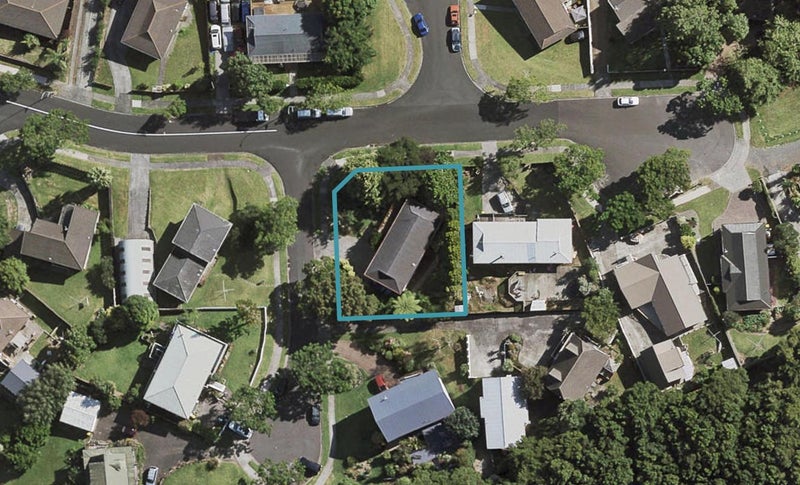 2 Teak Grove, Totara Heights, Auckland - Carousel 1