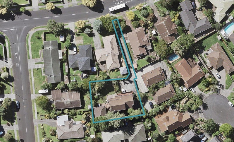 16 Millhouse Drive, Northpark, Auckland - Carousel 1