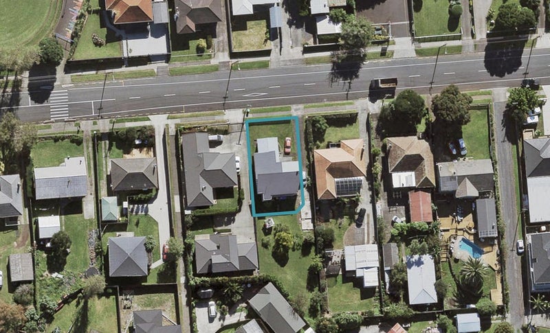 38 Miller Road, Mangere Bridge, Auckland - Carousel 1
