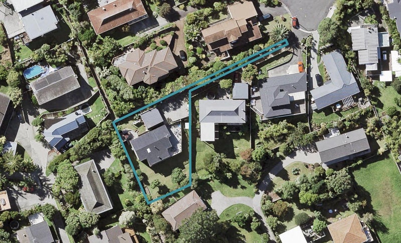 40 Jellicoe Road, Murrays Bay, Auckland - Carousel 1