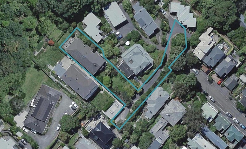 28 Upton Terrace, Thorndon, Wellington - Carousel 1