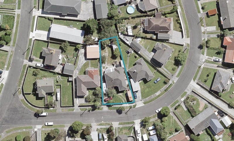 22 Benge Crescent, Naenae, Lower Hutt - Carousel 1