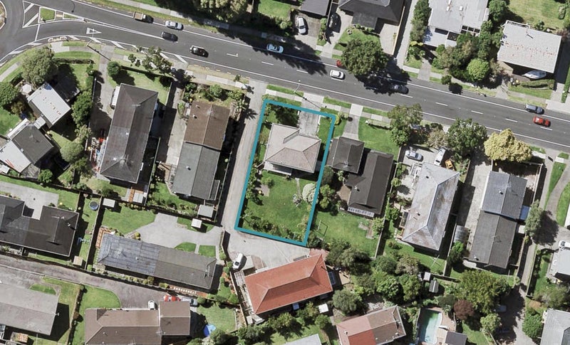 11 Butley Drive, Farm Cove, Auckland - Carousel 1
