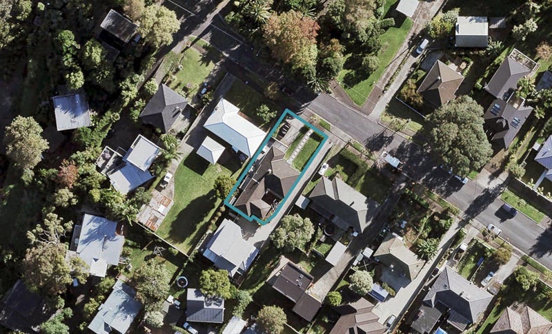 76A Alverston Street, Waterview, Auckland - Carousel 1