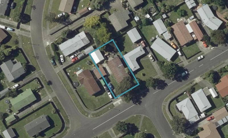 22 Clarke Avenue, Highbury, Palmerston North - Carousel 1