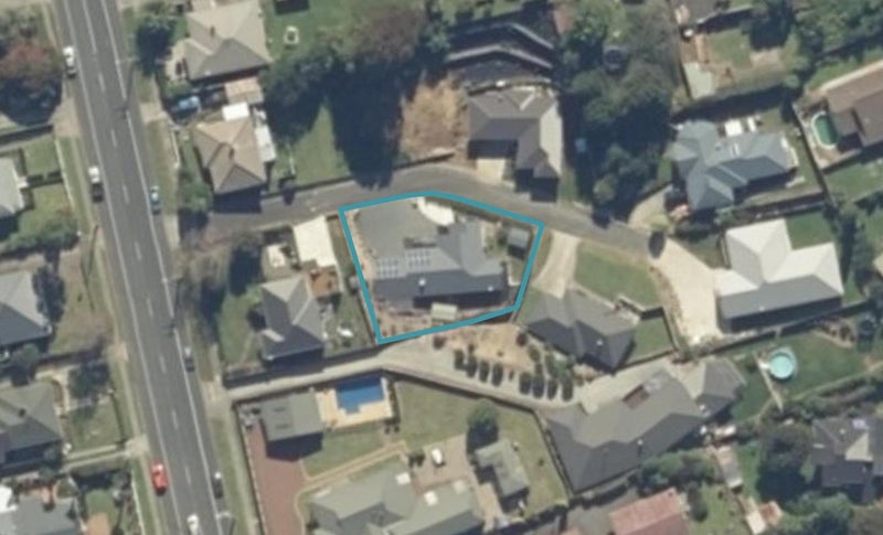 1077 Bank Street, Te Awamutu, Te Awamutu - Carousel 1