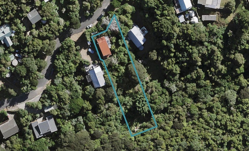 24 Frank Street, Oneroa, Waiheke Island - Carousel 1