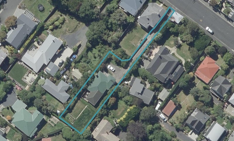 57 Cannington Road, Maori Hill, Dunedin - Carousel 1