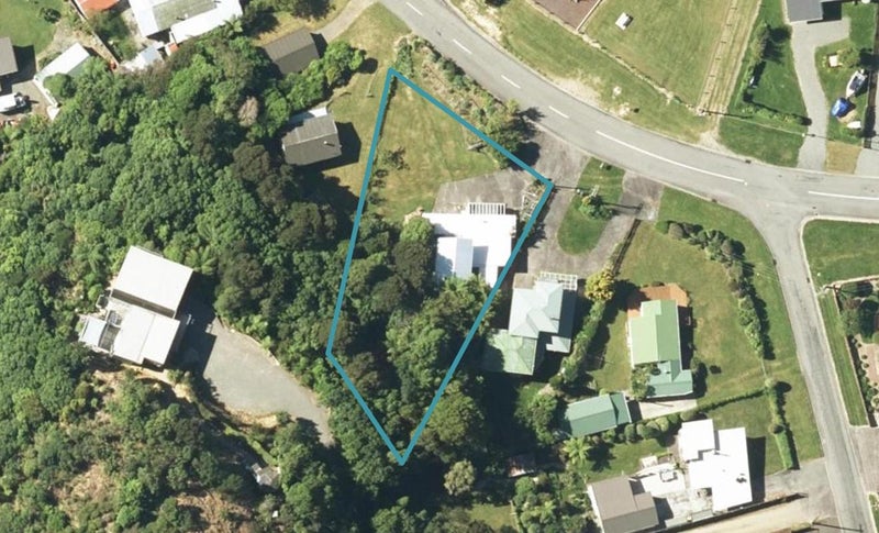 10 Okiwi Crescent, French Pass - Carousel 1