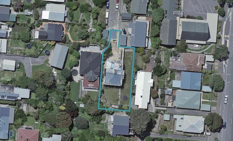 25 Waikato Street, Island Bay, Wellington - Carousel 1