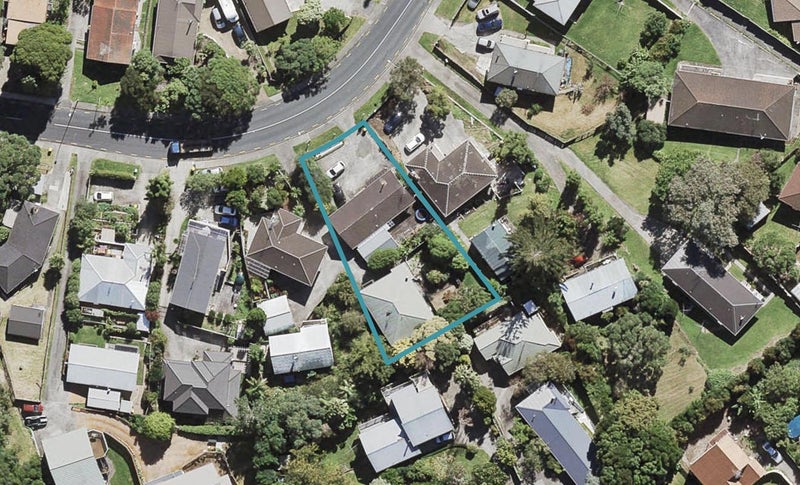 221/19 Downing Street, Glenfield, Auckland - Carousel 1