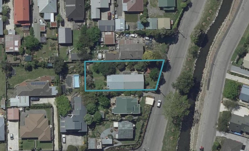 117 Eastern Terrace, Beckenham, Christchurch - Carousel 1