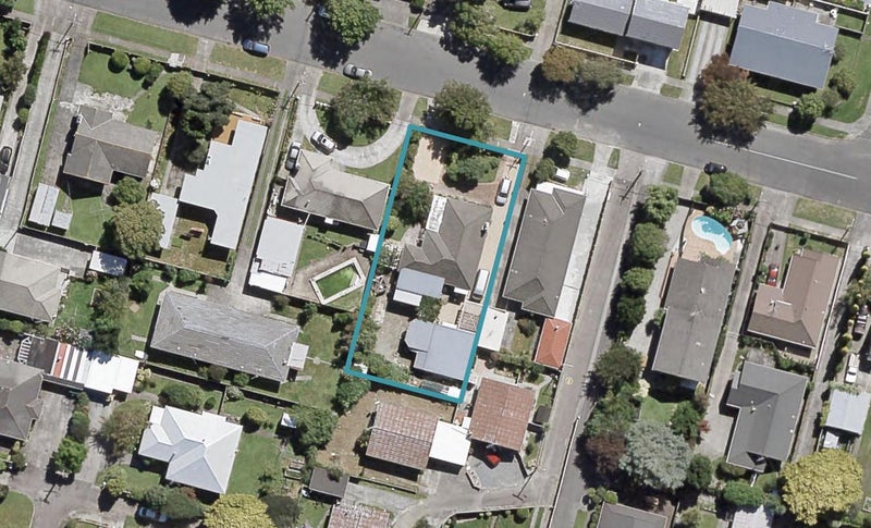 33 Tennyson Avenue, Avalon, Lower Hutt - Carousel 1