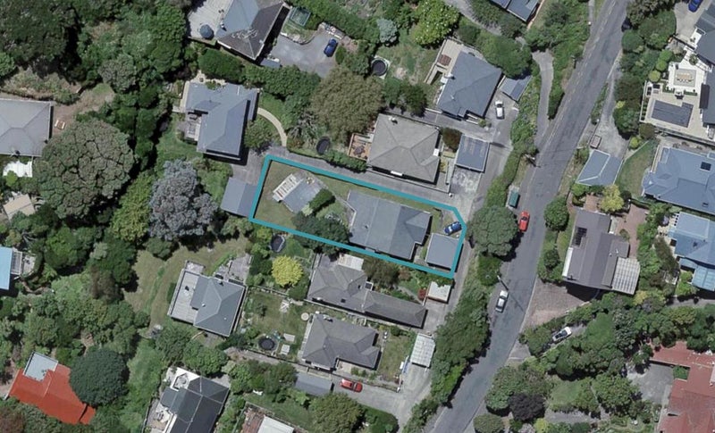 27 Nevay Road, Karaka Bays, Wellington - Carousel 1