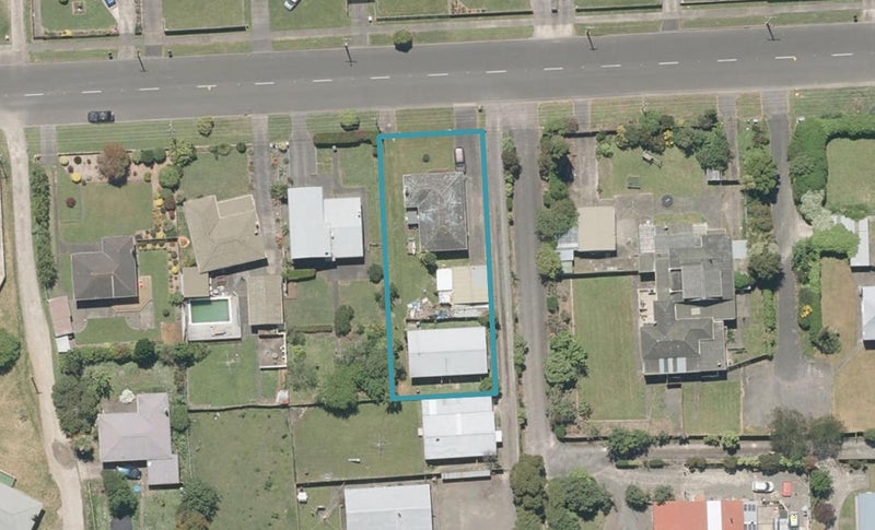 72 Wakefield Street, Whanganui East, Whanganui - Carousel 1