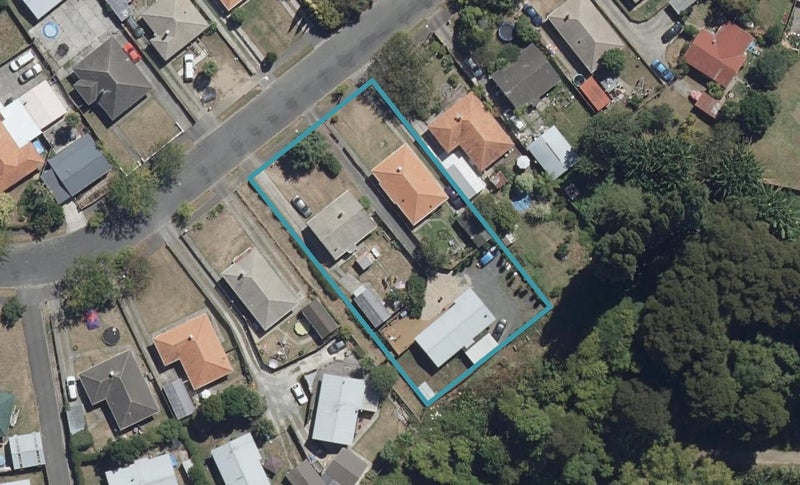 57 Norrie Street, Bader, Hamilton - Carousel 1