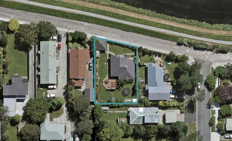 41 Gladstone Terrace, Gladstone, Invercargill - Carousel 1
