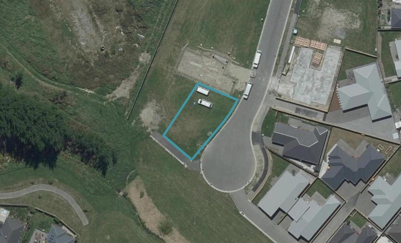 10 Ciaran Close, Broomfield, Christchurch - Carousel 1