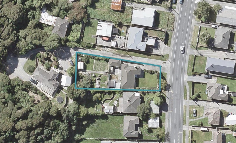 129 Wellington Road, Wainuiomata, Lower Hutt - Carousel 1