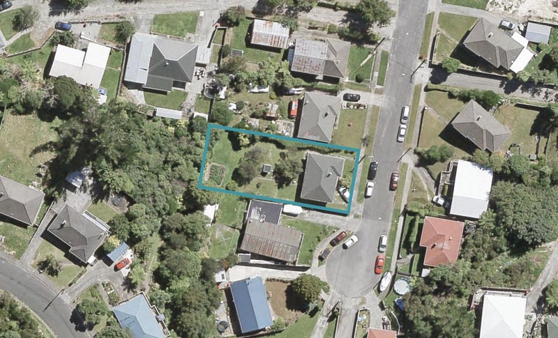 25 Thomson Grove, Stokes Valley, Lower Hutt - Carousel 1
