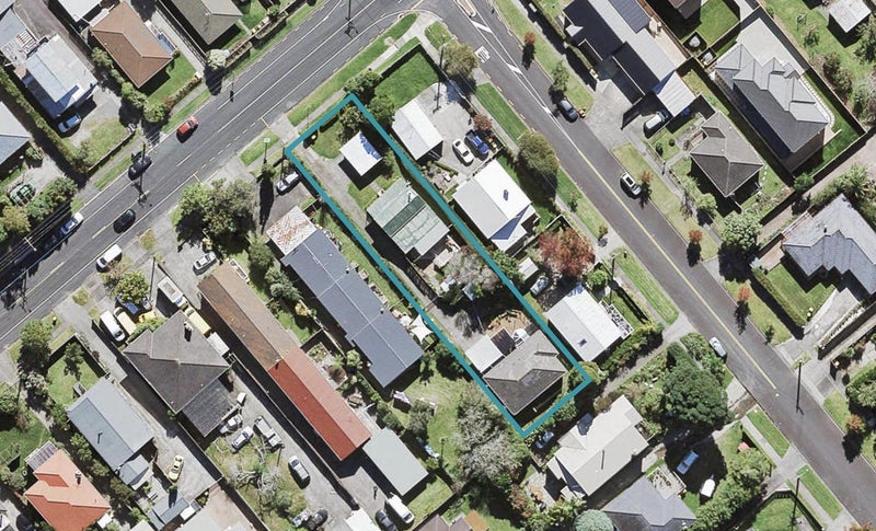 1/134 Hutchinson Avenue, New Lynn, Auckland - Carousel 1