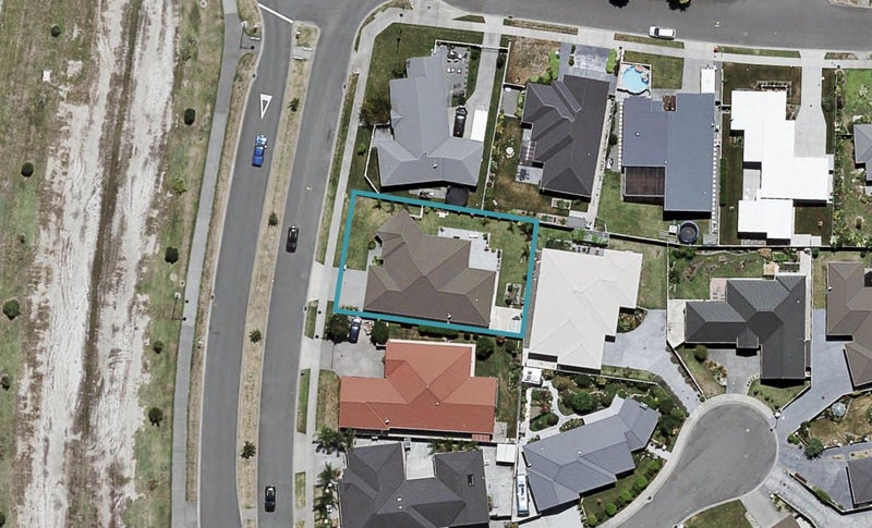 44 Orotu Drive, Poraiti, Napier - Carousel 1