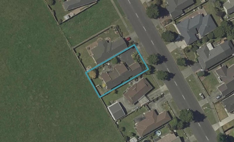 102 Amberley Avenue, Highbury, Palmerston North - Carousel 1