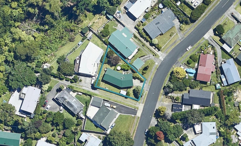 15 Graham Place, Bellevue, Tauranga - Carousel 1