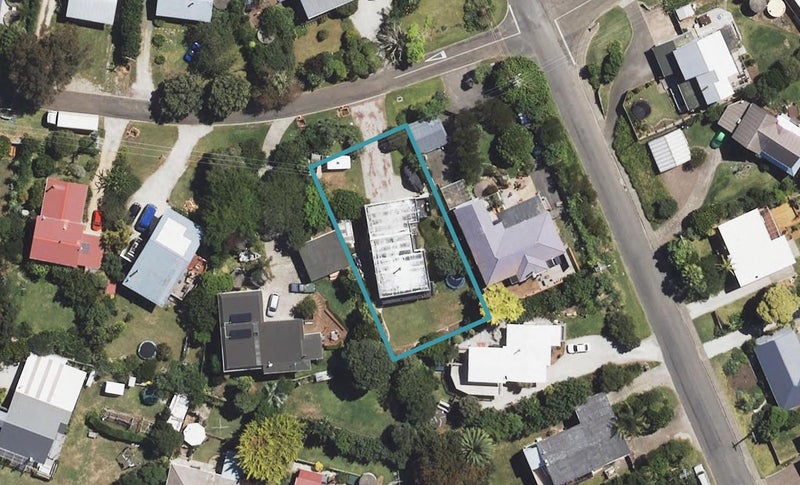 13 Douglas Street, Okitu, Gisborne - Carousel 1