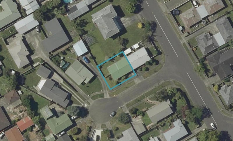 10 Ajax Place, Highbury, Palmerston North - Carousel 1