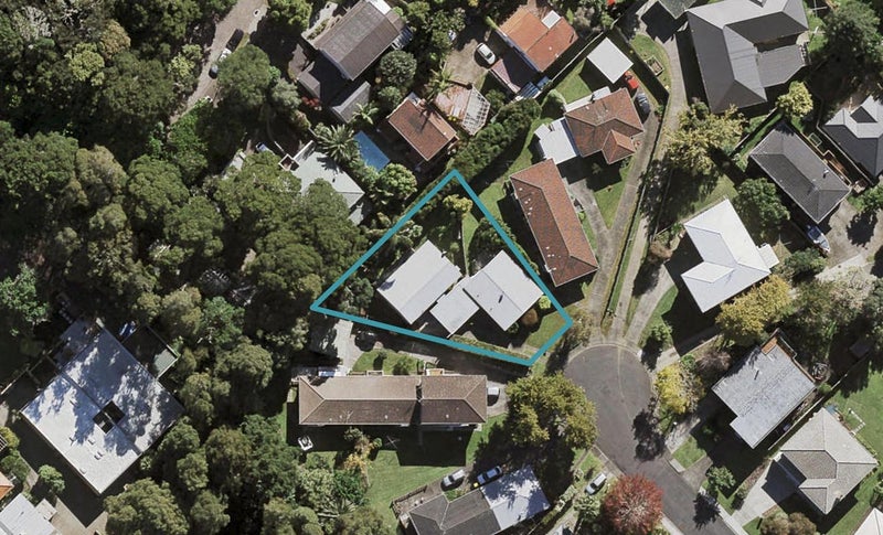 1/56 Evelyn Place, Hillcrest, Auckland - Carousel 1
