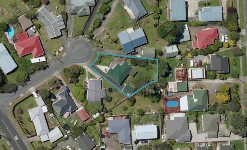 8 Mathew Place, Tikipunga, Whangarei - Carousel 1