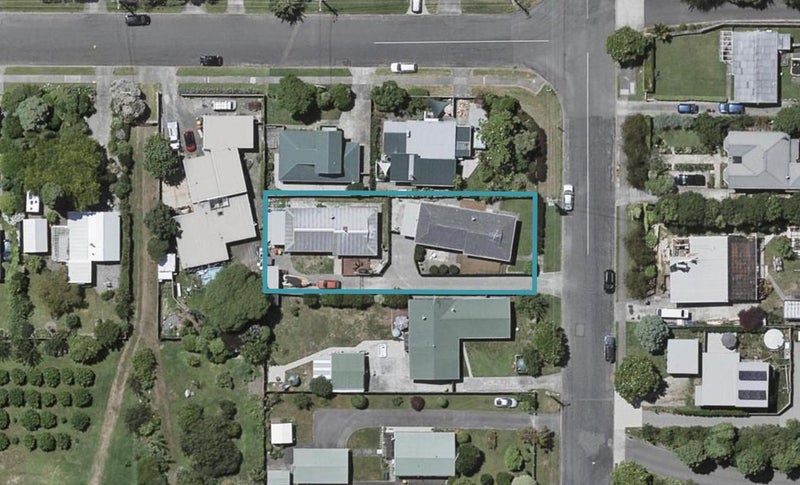 32 Greenaway Road, Waikanae, Waikanae - Carousel 1