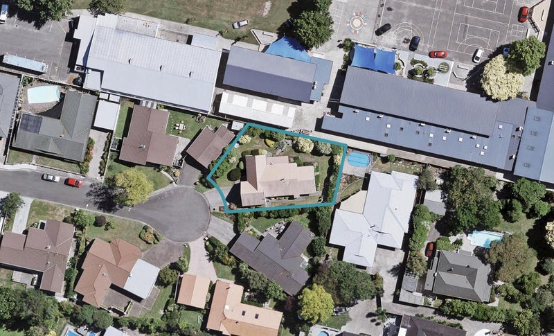 7 Matthews Place, Taradale, Napier - Carousel 1