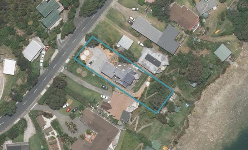 56 Wintle Street, Mangawhai Heads, Mangawhai - Carousel 1