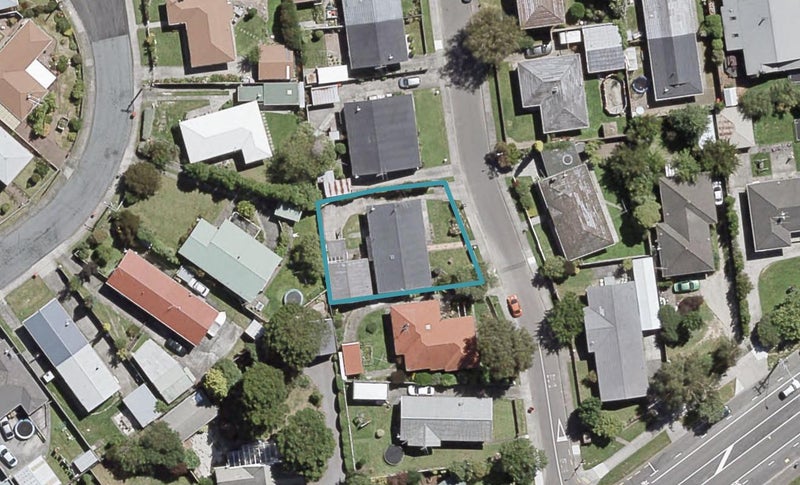 3 Flavia Grove, Clouston Park, Upper Hutt - Carousel 1