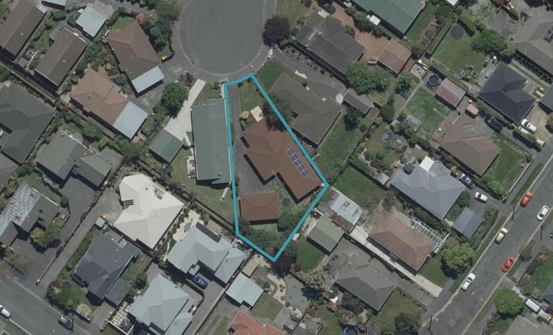 12 Tulloch Place, Papanui, Christchurch - Carousel 1